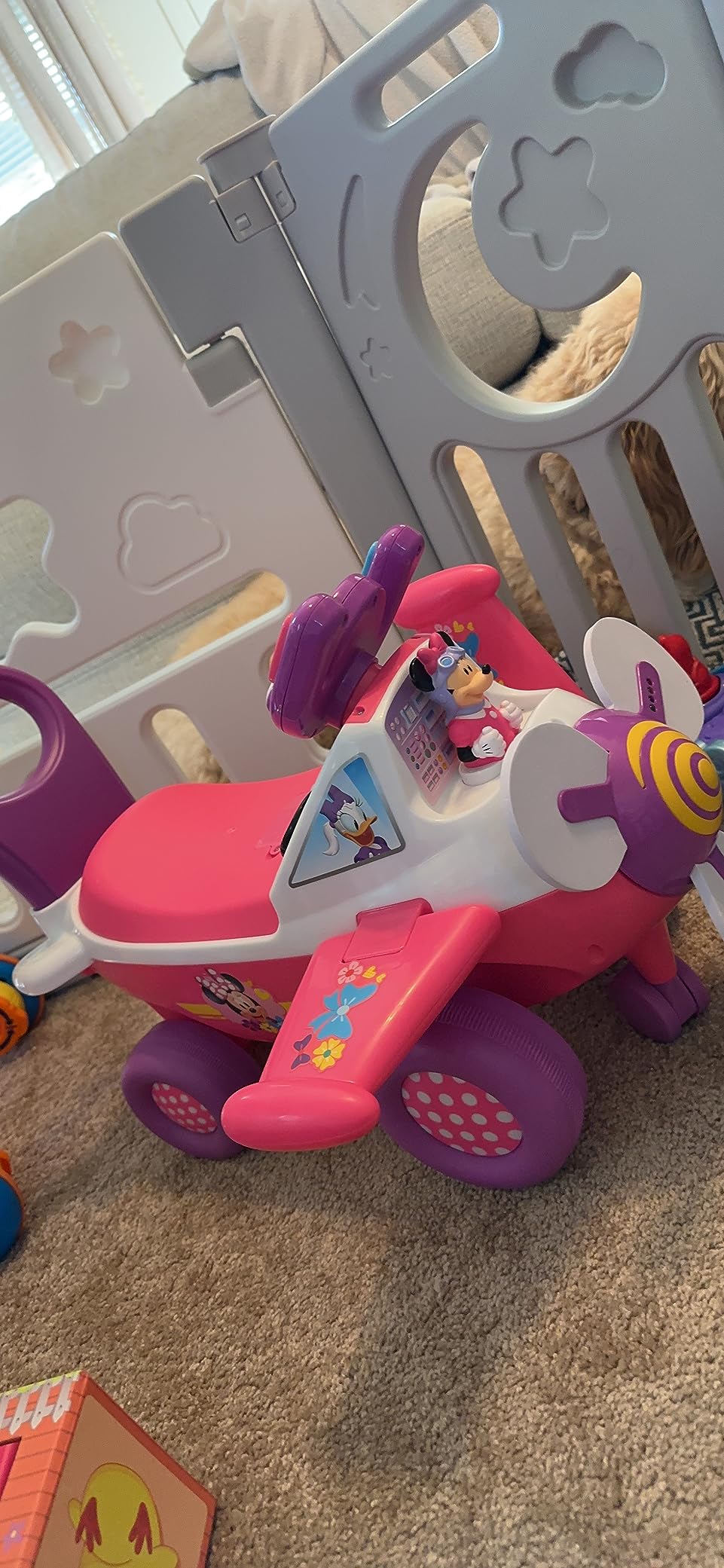 Kiddieland Disney My First Minnie Ride-On Plane Toy with Music, Lights & Sounds, Steering Wheel, 360° Turning, Horn, Foot-to-Floor Toddler Vehicle customer photo 2