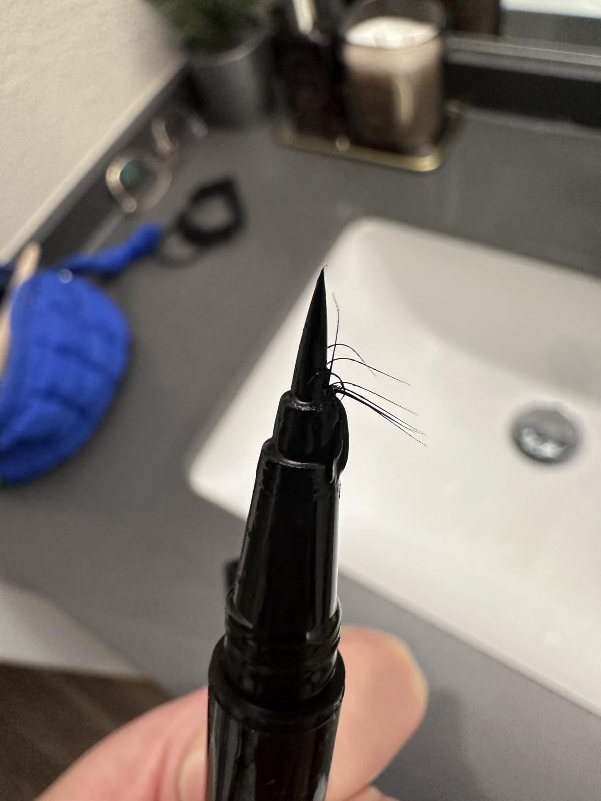 NYX PROFESSIONAL MAKEUP Epic Ink Eyeliner with Up To 24HR Wear, Black customer photo 1