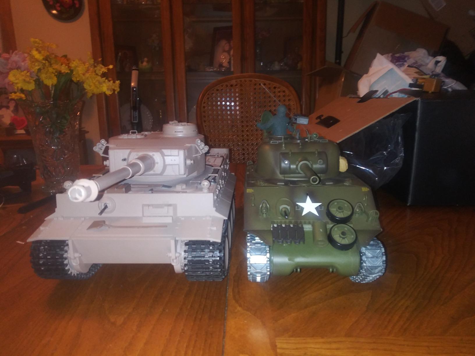 Modified TK7.0 Edition 1/16 2.4ghz Remote Control US M4A3 Sherman Tank Model(360-Degree Rotating Turret)(Steel Gear Gearbox)(3800mah Battery)(Metal Tracks &Sprocket Wheel & Idle Wheel) customer photo 1