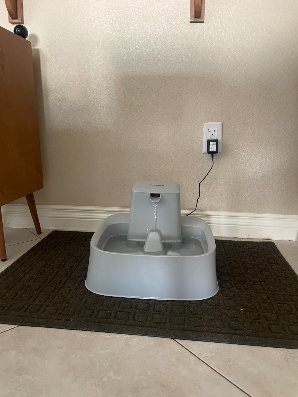 PetSafe Oasys Pet Fountain, 2 Gallon (256 oz), Cats, Dogs & Multi-Pet Homes customer photo 1