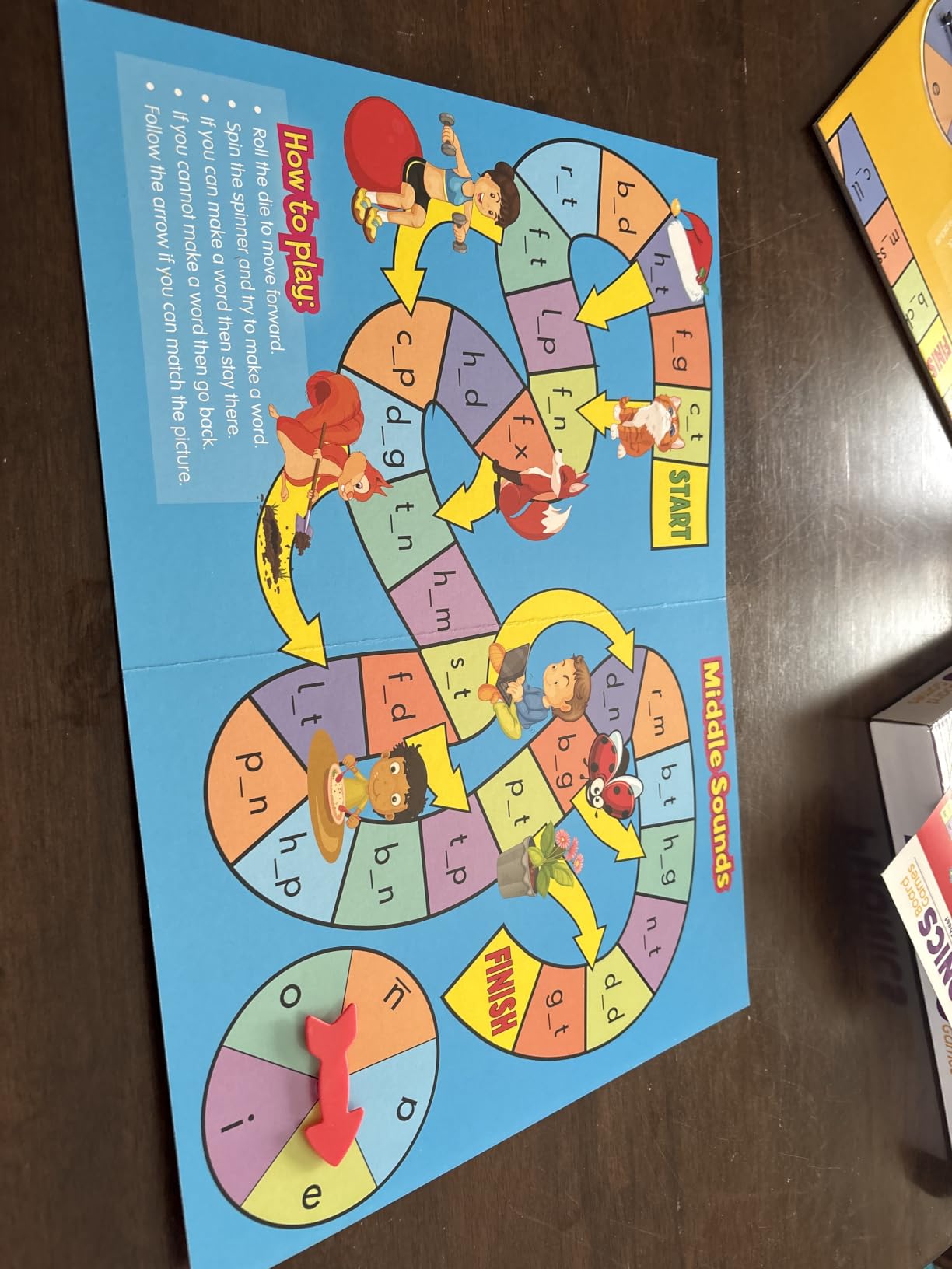 Junior Learning Phonics Board Games Set, 6 Counters, Ages 4-5, Language Skills, Pre K-K, Medium customer photo 1