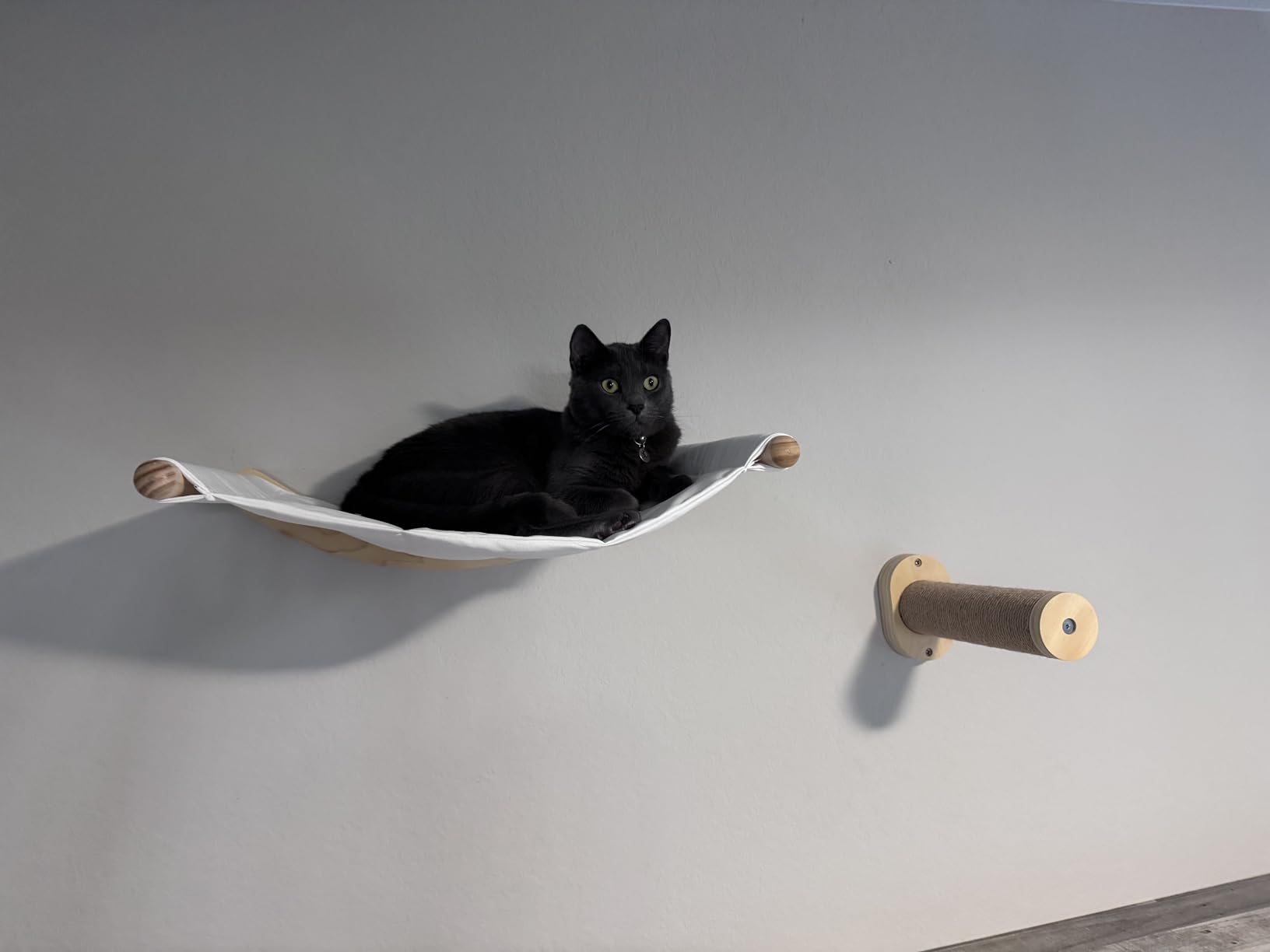 7 Ruby Road Cat Wall Hammock with 2 Steps for Large Cats customer photo 1