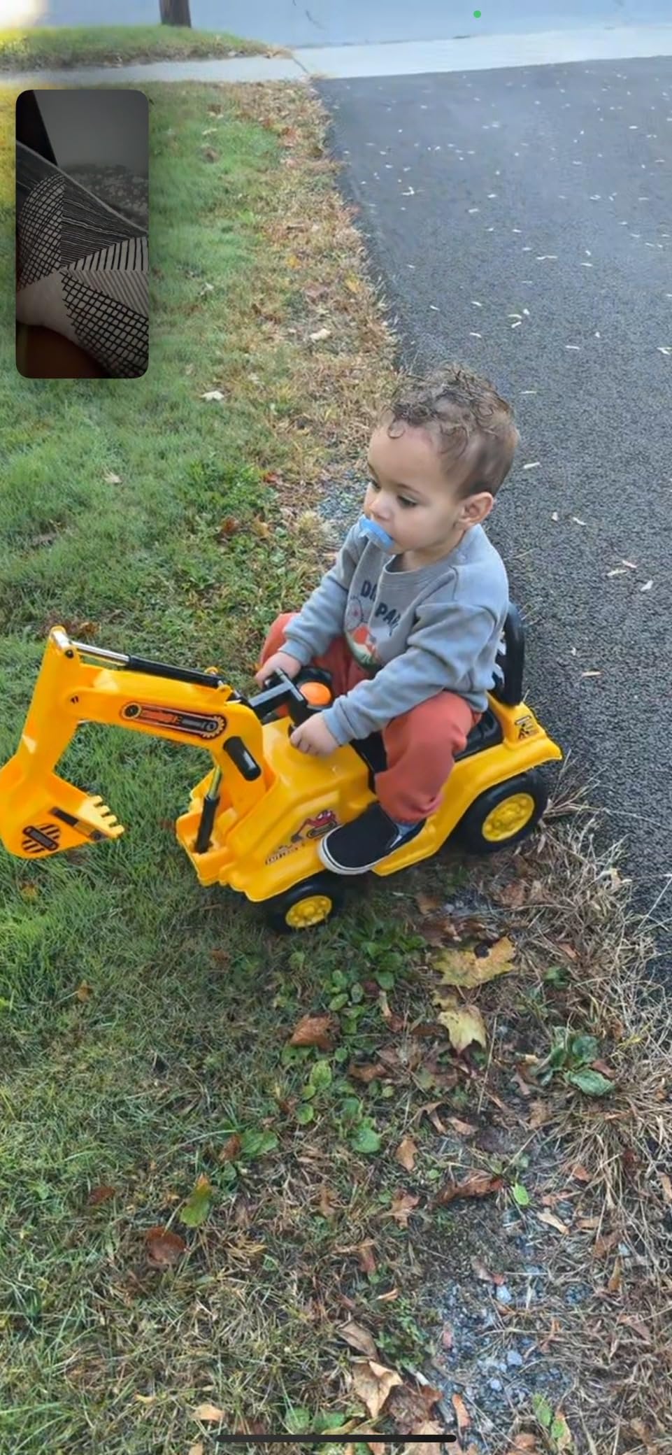 HOMCOM Ride On Excavator Pull Cart Kids Digger with Horn Ages 18-48 Months customer photo 2
