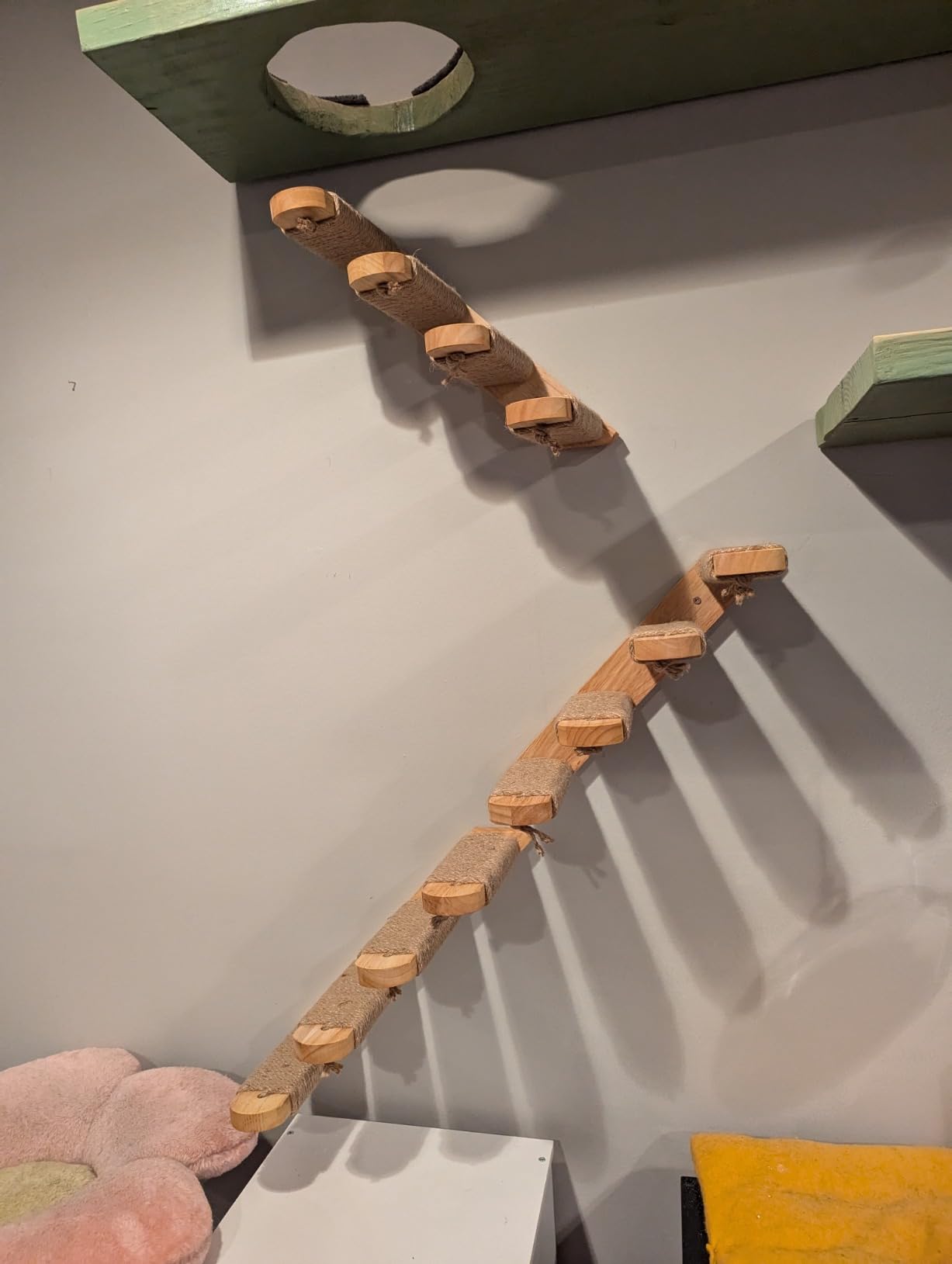 FUKUMARU Cat Climbing Shelf Wall Mounted, Small customer photo 2
