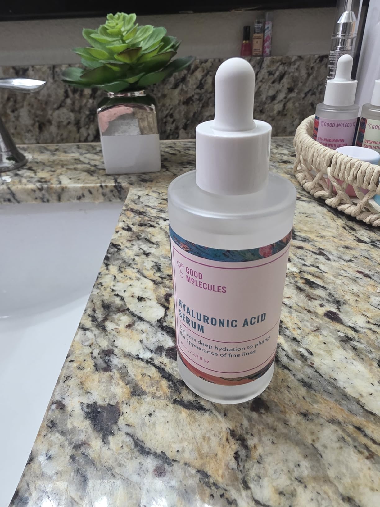 Good Molecules Hyaluronic Acid Serum for Face, Hydrating Serum, 1 fl oz customer photo 2