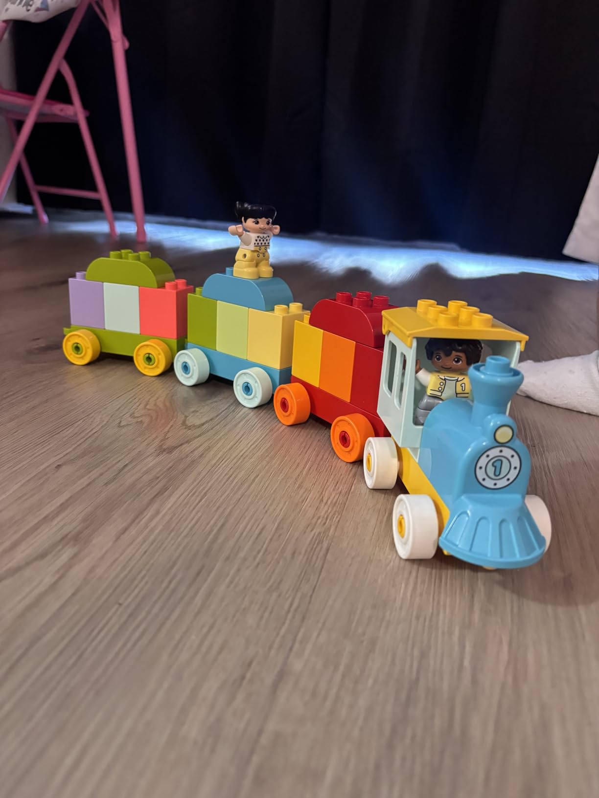 LEGO DUPLO Number Train - Learn to Count 10954 customer photo 2