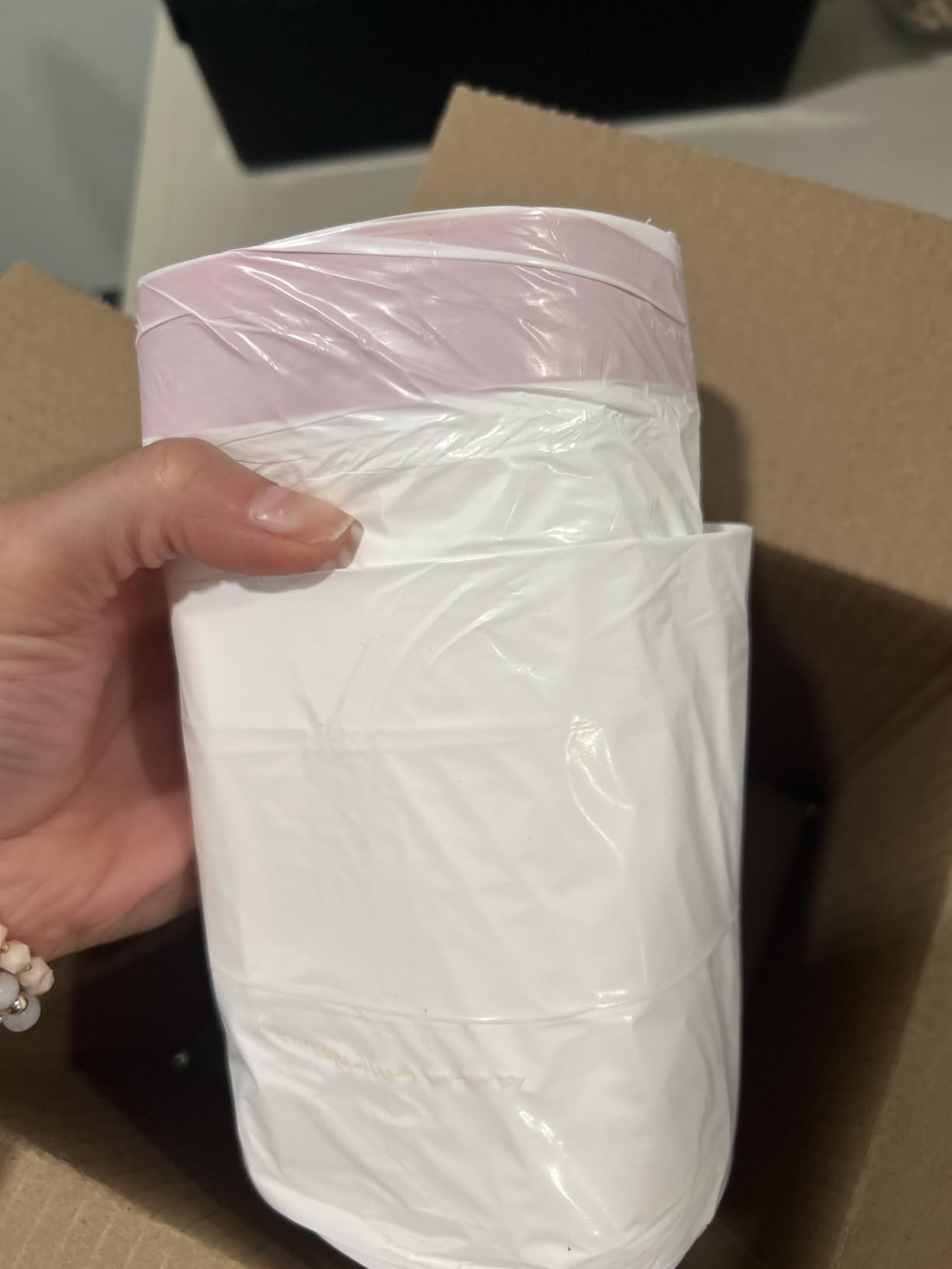 Amazon Basics Trash Bags customer photo 1
