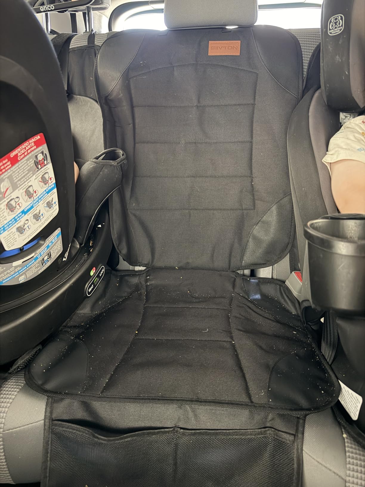 Siivton Car Seat Protector for Child Car Seat,Waterproof Car Seat Cover for Leather and Fabric Seats, 2 Mesh Pockets, Non-Slip Bottom,Thick Padding Cushion customer photo 2