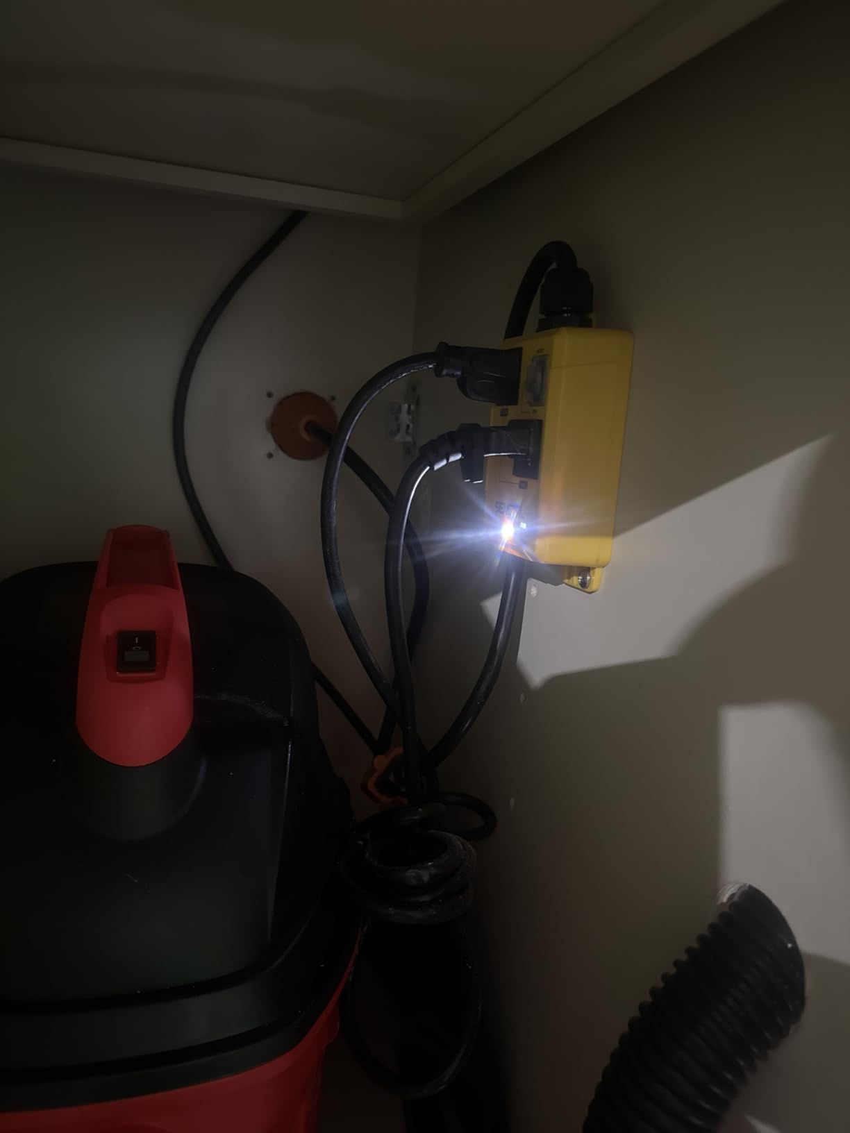 SENCTRL Automatic Vacuum Switch for Power Tools to Turn Vac On and Off Auto customer photo 1