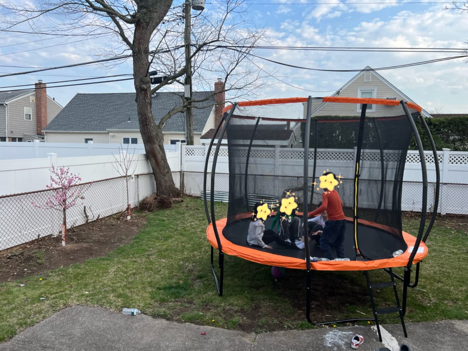 Giantex Trampoline for Kids, ASTM Approved Outdoor Large Trampoline with Net, Ladder, Rustproof Galvanized Steel Frame, Recreational Trampolines for Kids and Adults customer photo 2