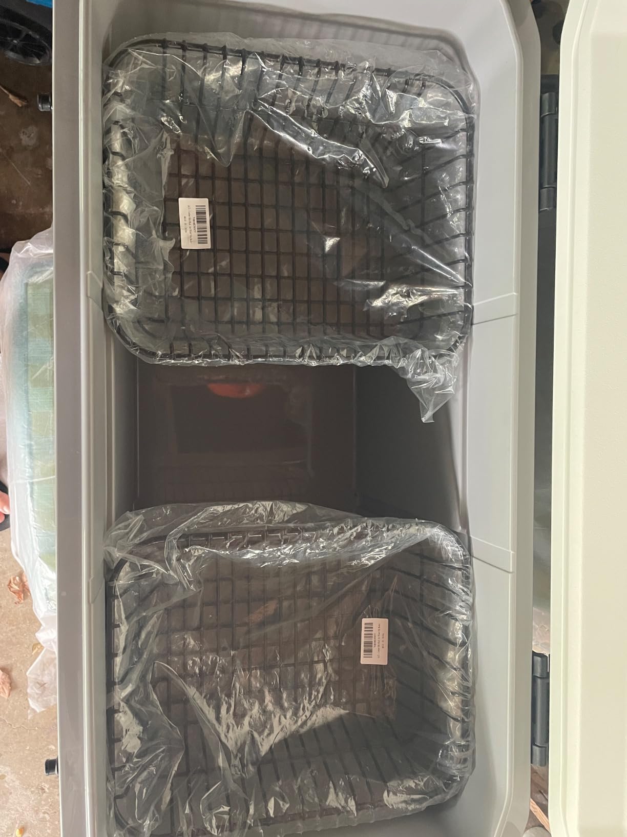 Igloo Marine Cooler | Insulated Hard Shell Ice Chest |Great for Fishing, Camping, Boating, & More customer photo 1