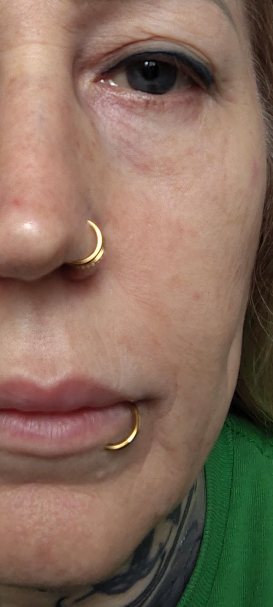medicube Wrapping Mask Collagen - Overnight Peel Off Facial Mask customer photo 2