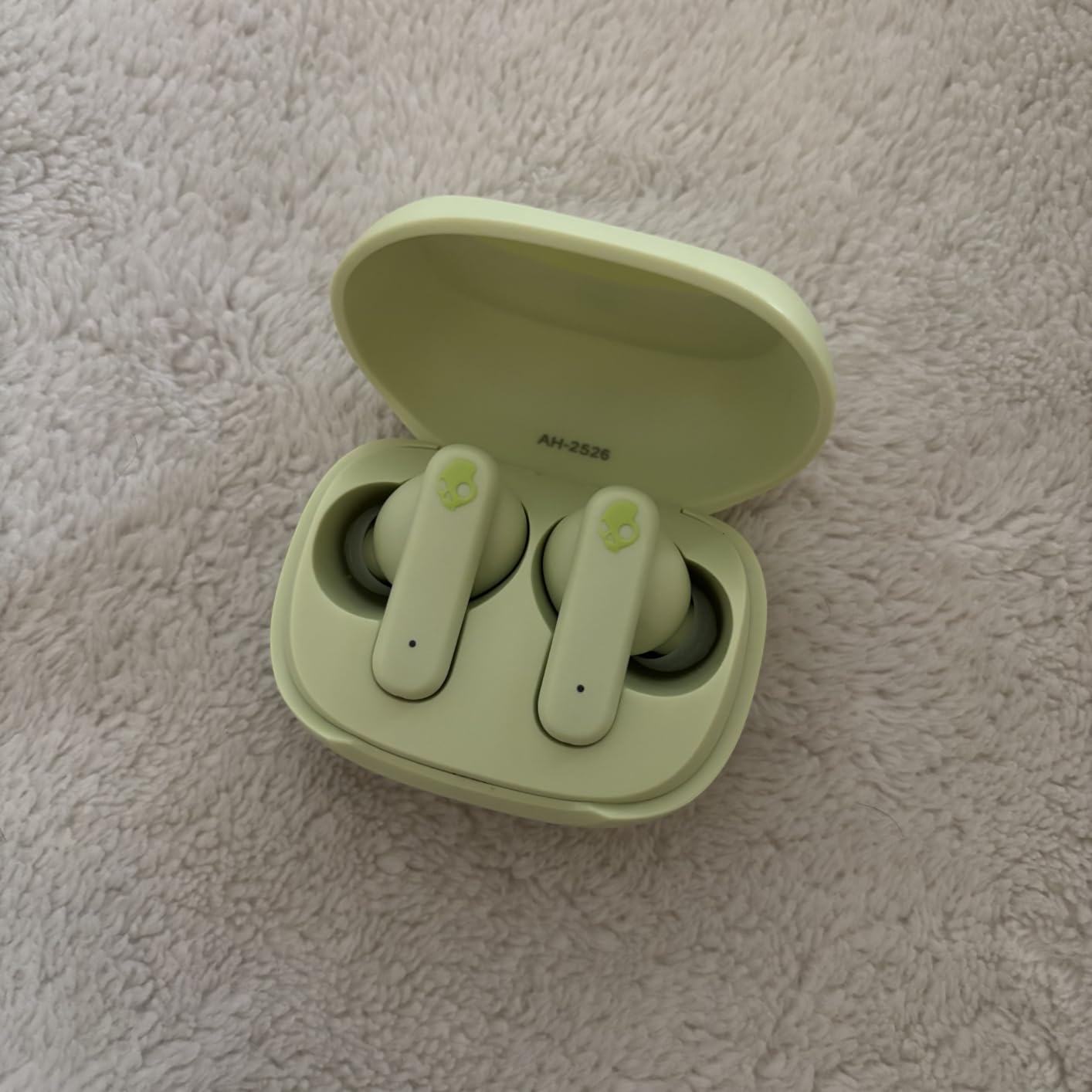 Skullcandy Smokin Buds customer photo 2