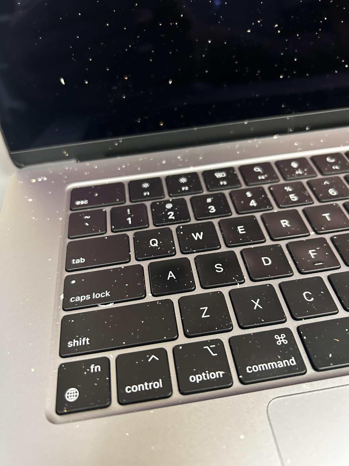 MacBook Air M2 15-inch customer photo 1