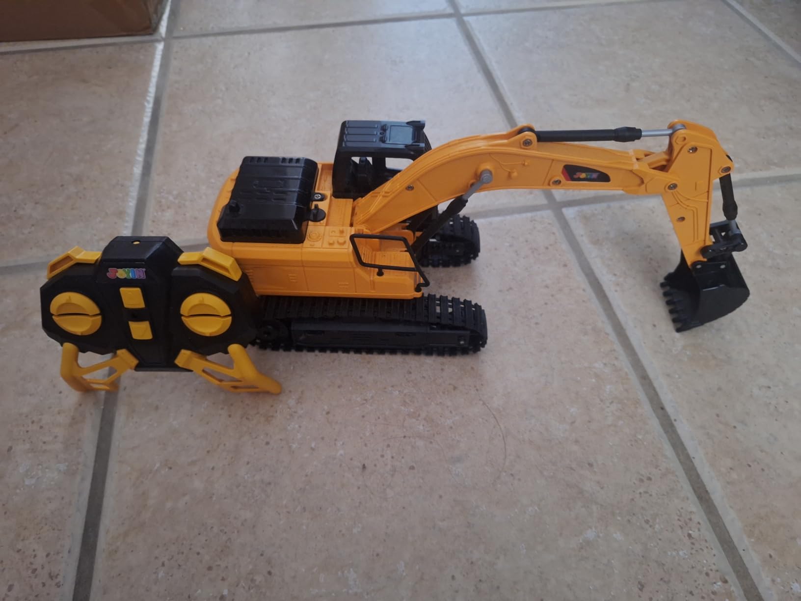 JOYIN Remote Control Excavator Toys for Boys, 2.4Ghz RC Play Excavator with Light, Construction Toys for Boys Birthday Gift 4-7 8-12 Year Old Kids customer photo 1