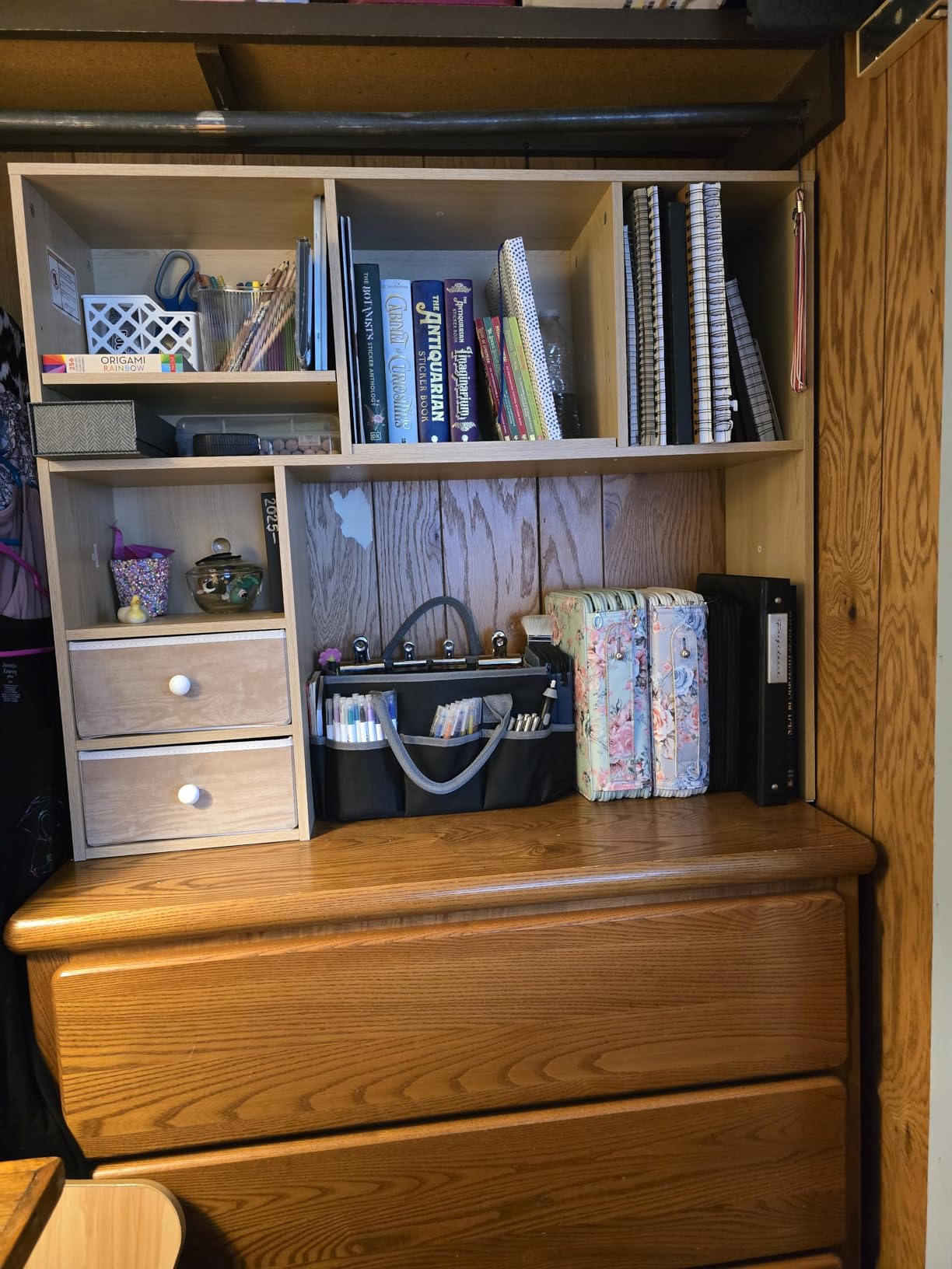 REIBII Desktop Bookshelf, 8 Shelves Desk Hutch for Dorm Room, White customer photo 1