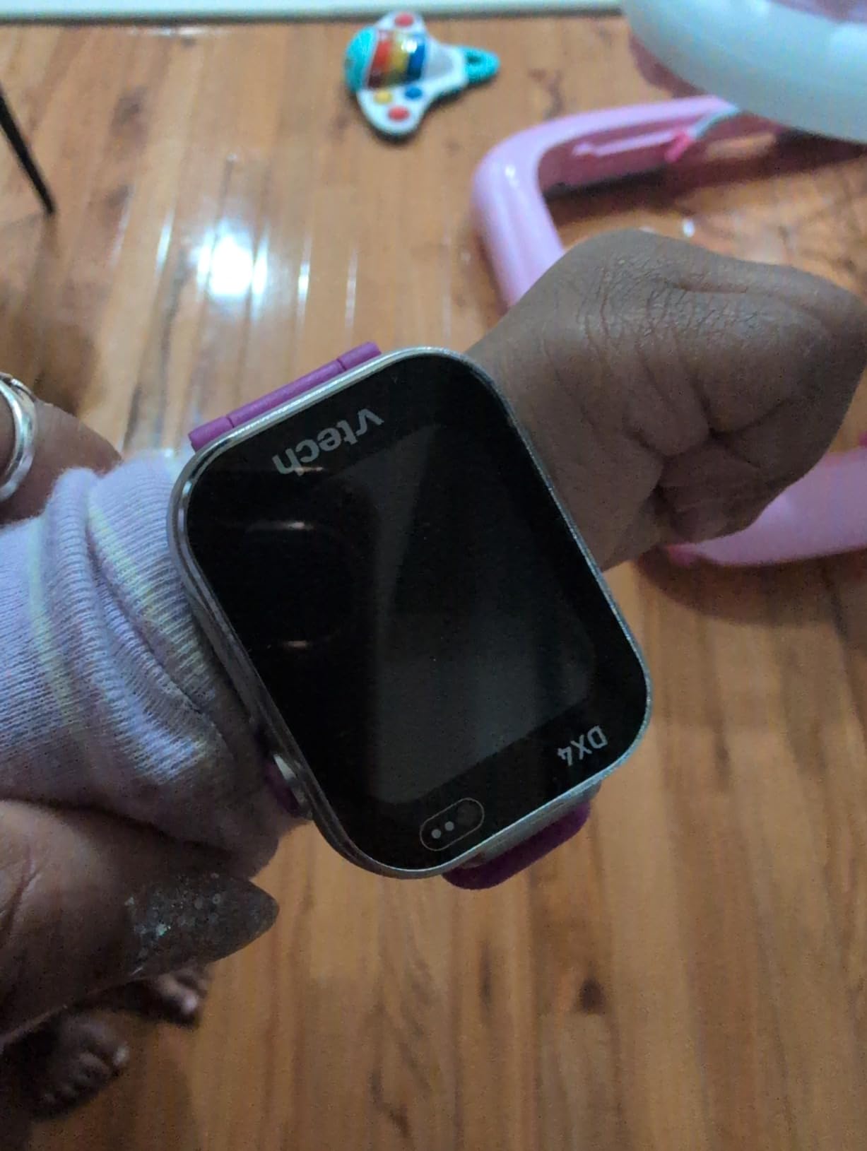VTech KidiZoom Smartwatch DX4, Pink customer photo 1