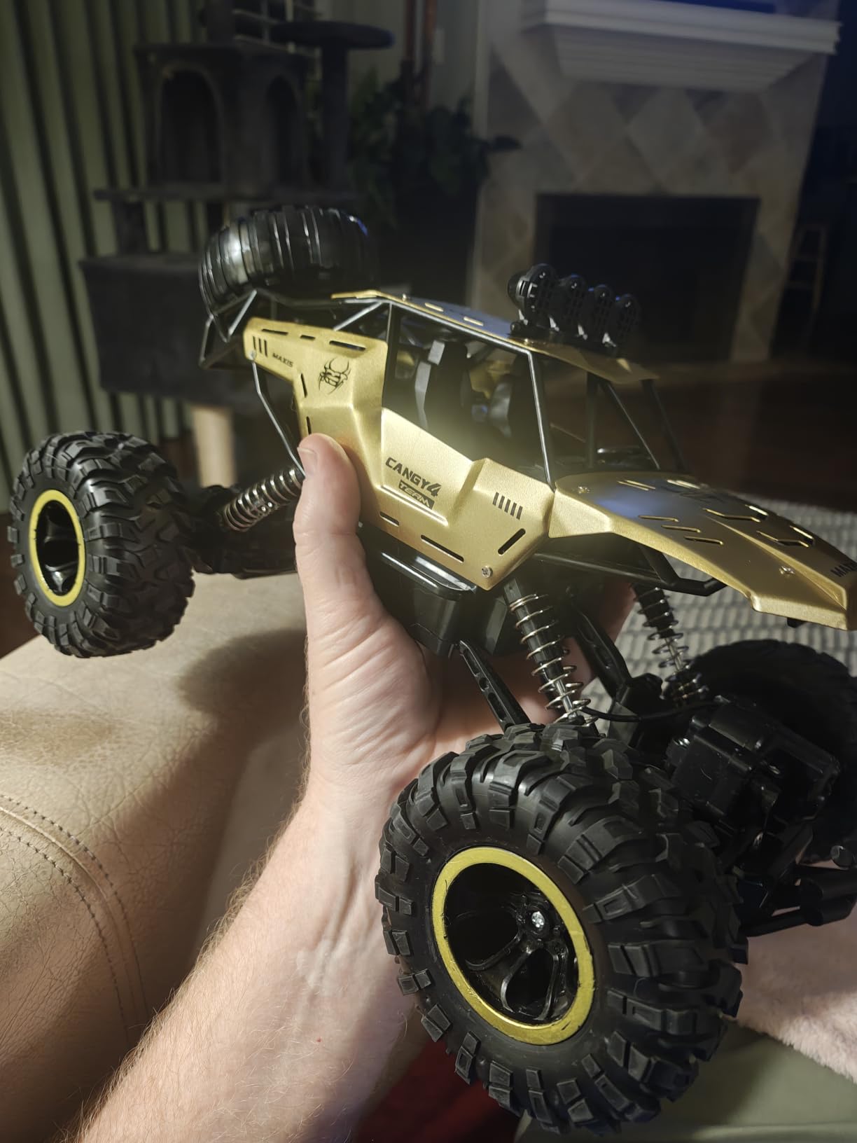 Jiakora RC Cars Remote Control Car 1:12 Off Road Truck, Metal Shell LED Headlights Offroad Monster RC Truck, 4x4 All Terrain Hobby RC Cars Toys for Boys Kids Adults Gifts 8-12 customer photo 2