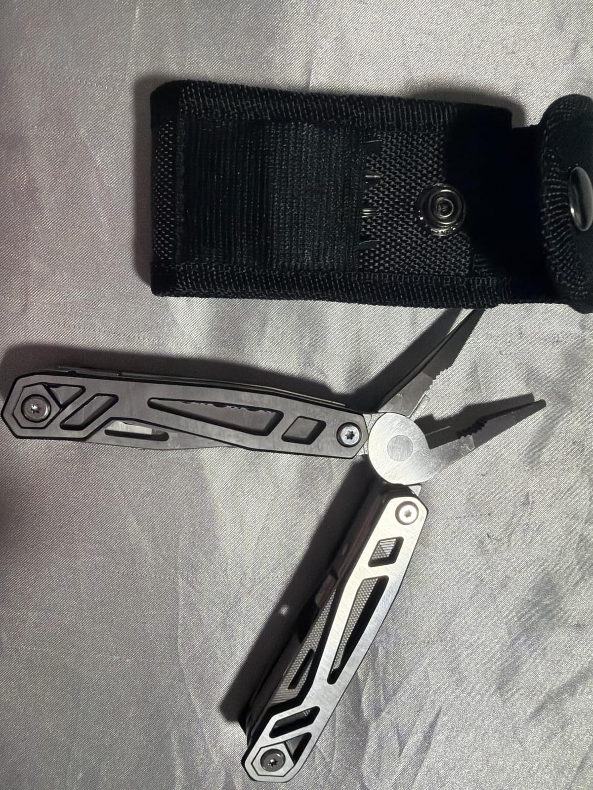 WETOLS 21-in-1 Multitool customer photo 2