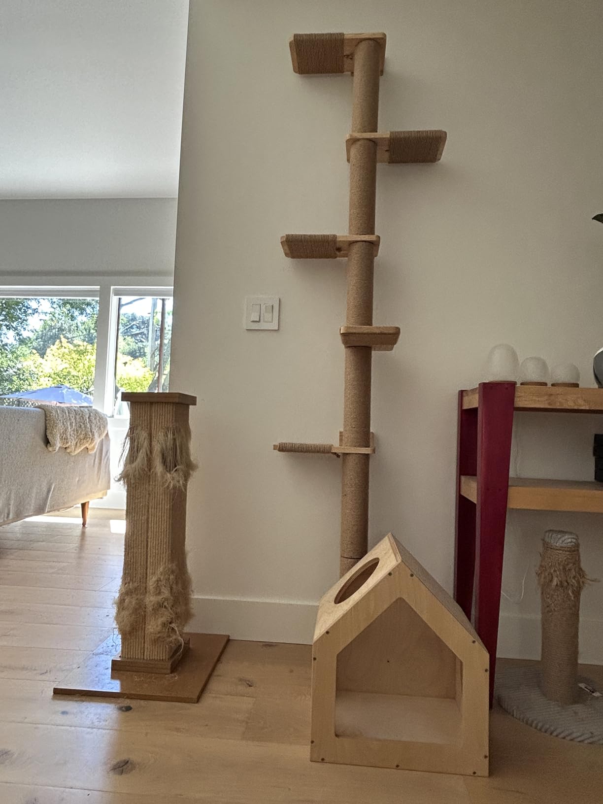 FUKUMARU Wall-Mounted Cat Tree for Small & Medium Cats customer photo 1