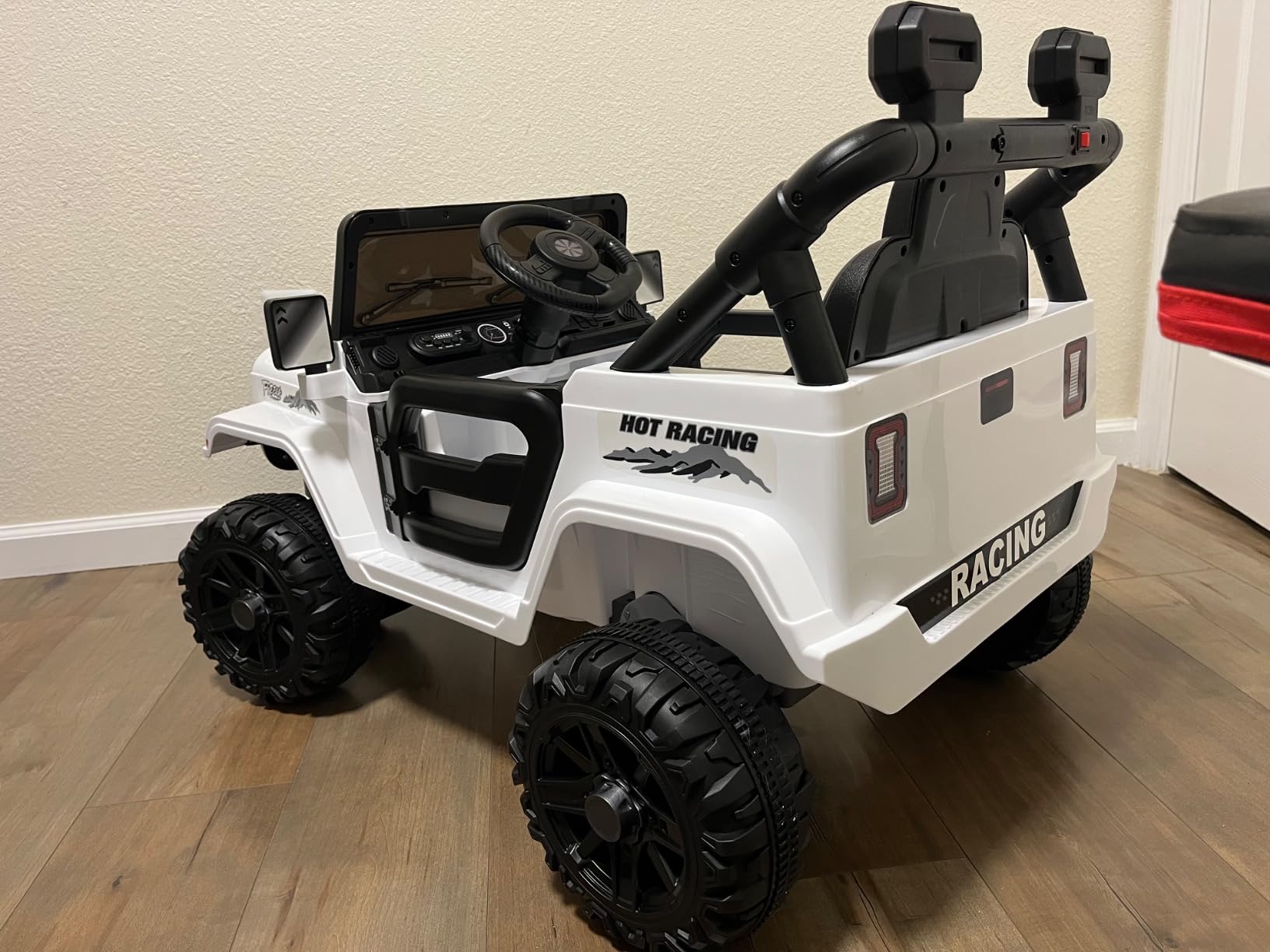 OLAKIDS Ride on Truck, 12V Battery Powered Electric Vehicle for Kids with Remote Control, Bluetooth, Power Display, LED Lights, Music Player, Ride on Toy for 3+ Boys Girls (Blue) customer photo 2
