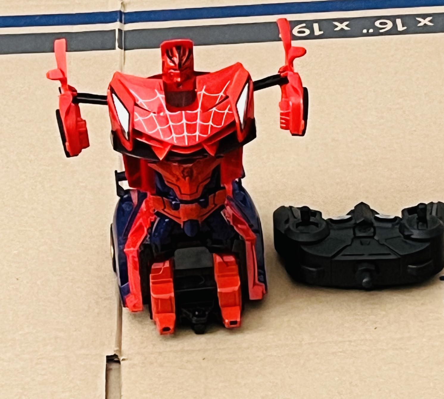 Spider Transform RC Cars Toys with Eye & Underbody Lights, 2.4GHz Remote Control Car One-Button Deformation, Fast 360°Rotation Robot Toys Birthday Gifts for 3 4 5 6 7 8 9 10 Year Old Boys Age 4-7 8-12 customer photo 1