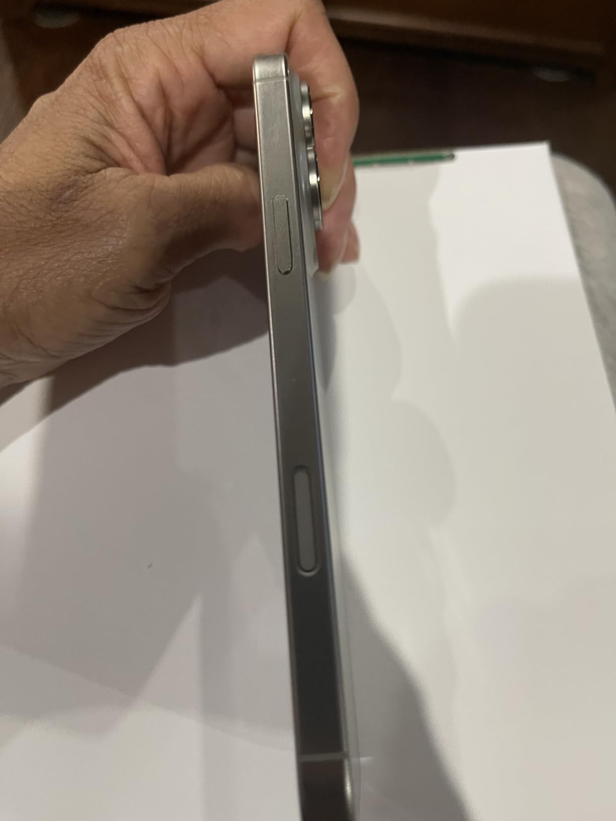 iPhone 16 Pro Max Renewed customer photo 2
