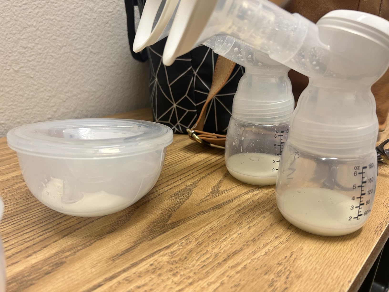 Paruu Hands Free Breast Pump P16, Wearable Breast Pump customer photo 2