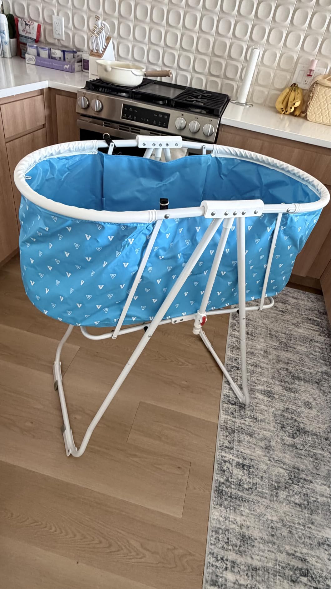 VEVOR Portable Dog Bathtub Foldable Pet Shower Station with Drain, Grey customer photo 1