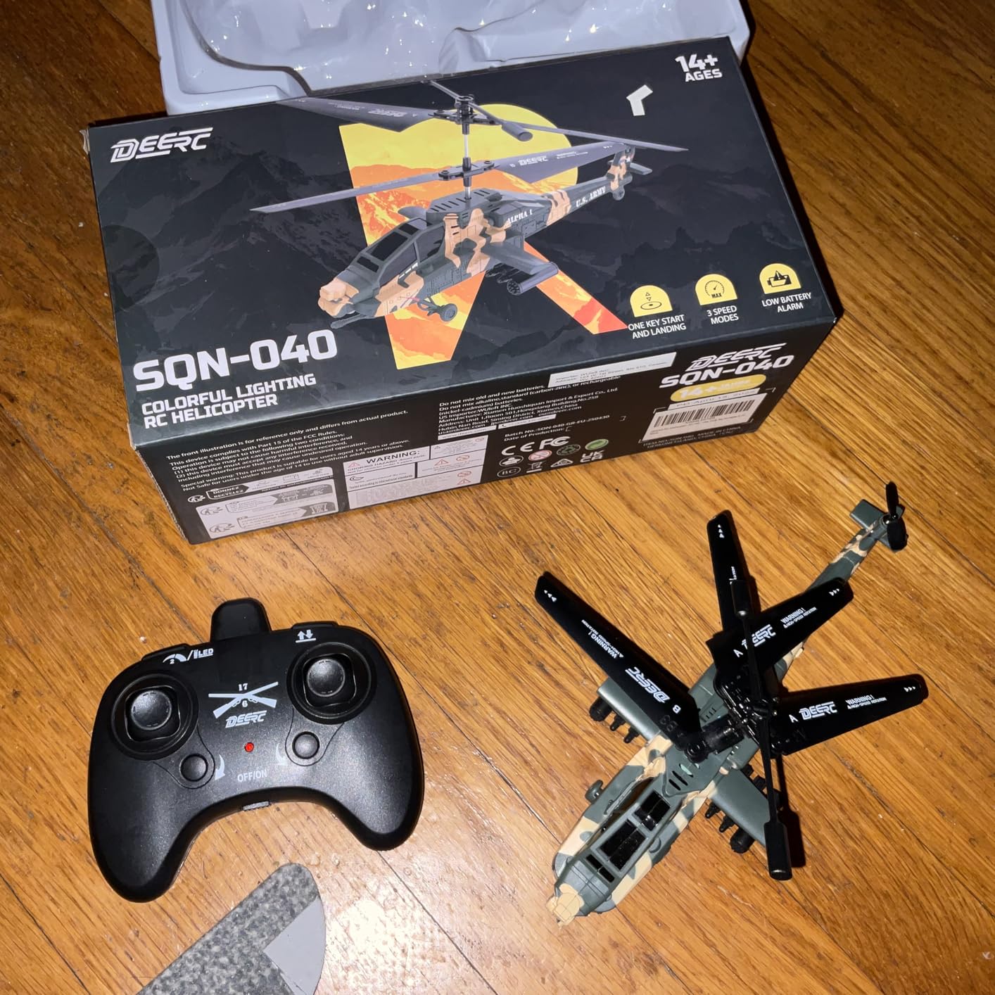 DEERC RC Helicopter, Remote Control Helicopter, 26 Mins Flight Time, LED Lights & Altitude Hold, 2 Batteries customer photo 2