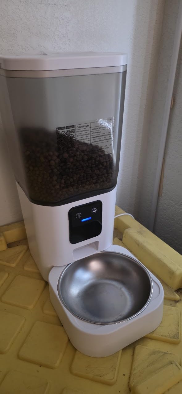 Frienhund Timed Automatic Cat Feeder 2 Cats with Slow Feed: Dual Automatic Dog Feeder with Information Visualization, Programmable Auto Cat Food Dispenser for Multiple Pets,Detachable for Clean-29 Cup customer photo 1