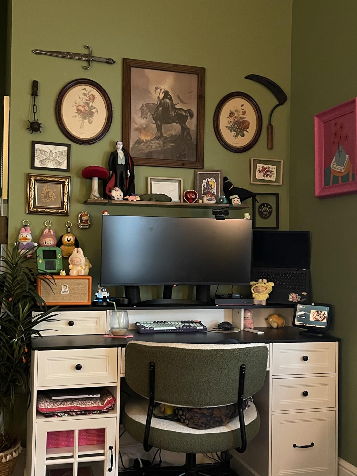 HAUOMS Farmhouse Executive Desk Computer Desk with Drawers，Black customer photo 1