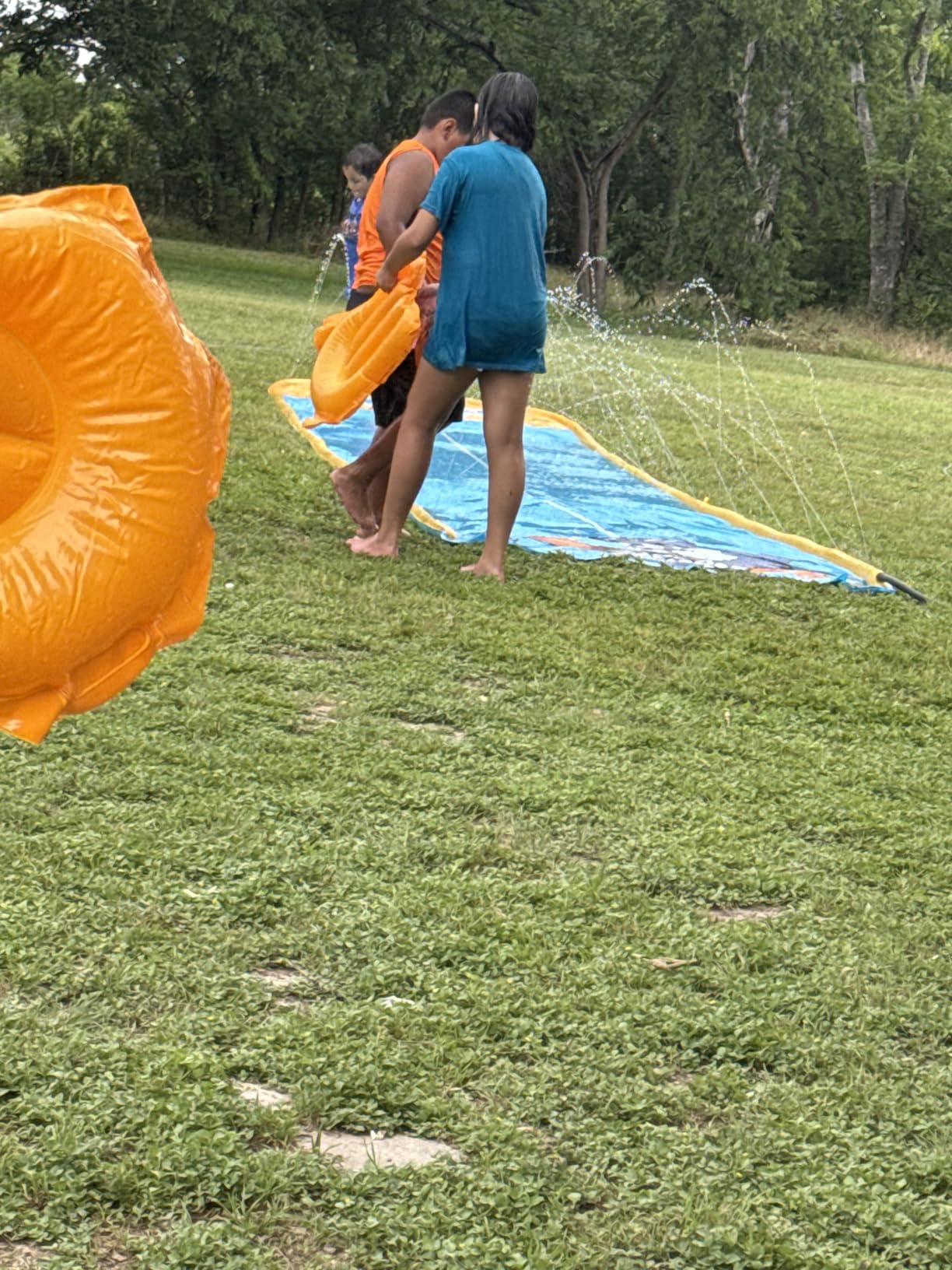 Spring Water Slip and Water Slide, 22ft *2 Lanes Slip Water Slides for Kids Backyards Ages 5-8 8-12 with Sprinkler and Inflatable Bodyboards, Summer Water Fun Toy for Outdoor Lawn Games Play customer photo 2