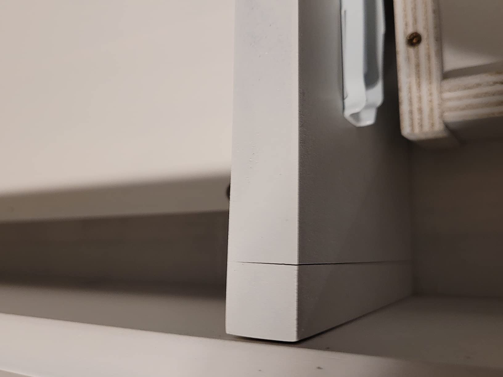 SIMPLIHOME Warm Shaker 48