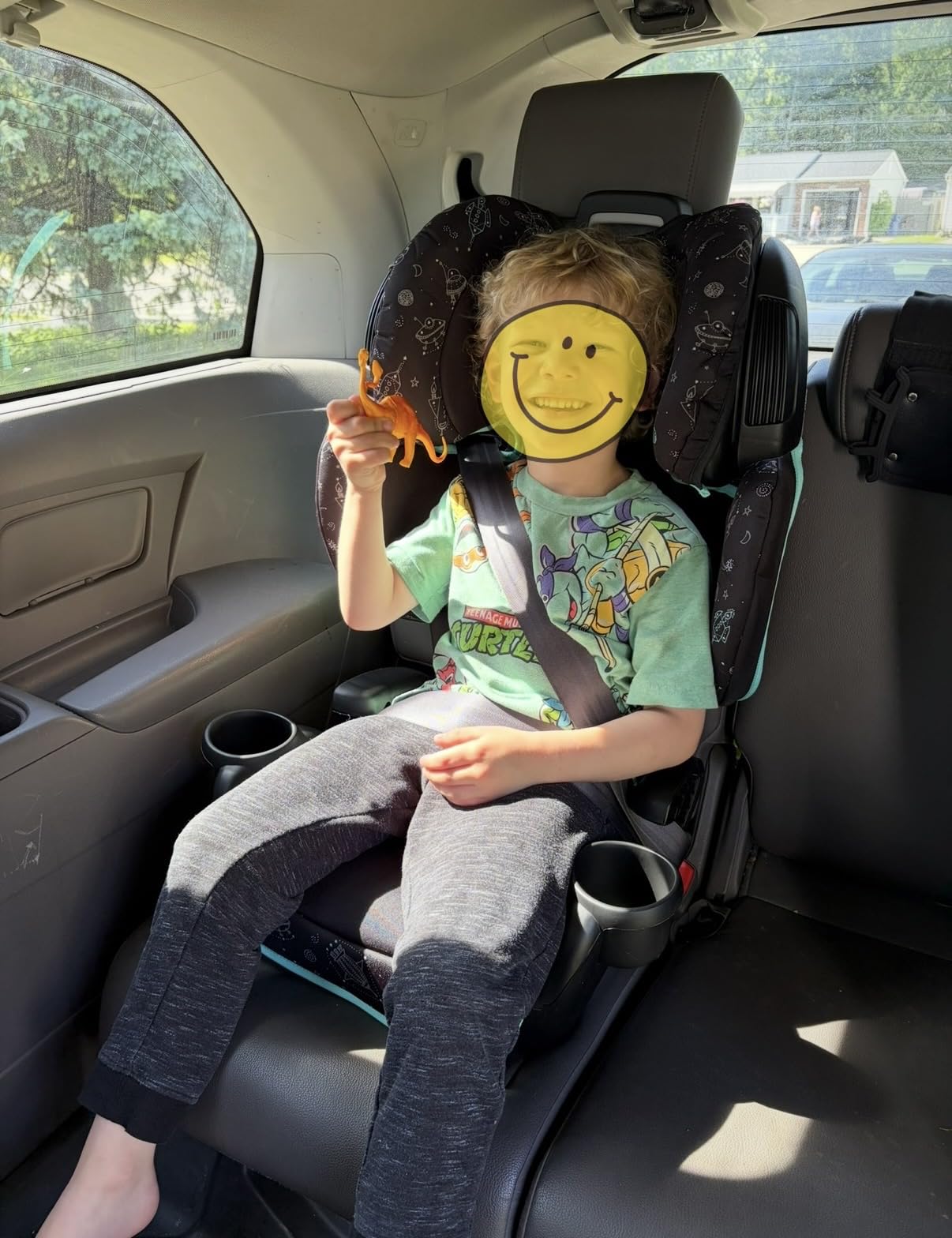 Evenflo GoTime LX Booster Car Seat (Astro Blue) customer photo 2