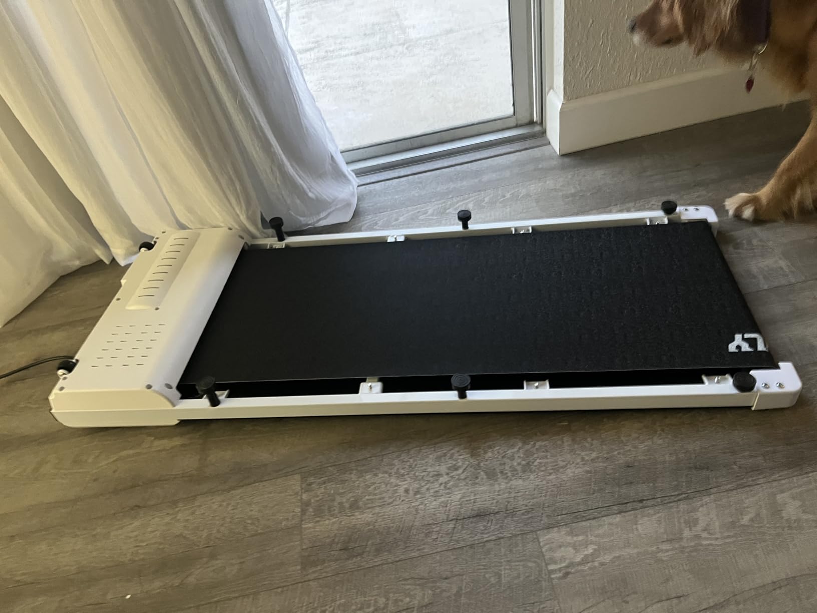 Walking Pad Treadmill with Desk Workstation, 15% Incline Treadmill with Handle Bar, Foldable Treadmills Under Desk for Home/Office, 400 lbs+ Capacity, Adjustable Height, Removable Desk, 3.5HP Motor customer photo 1