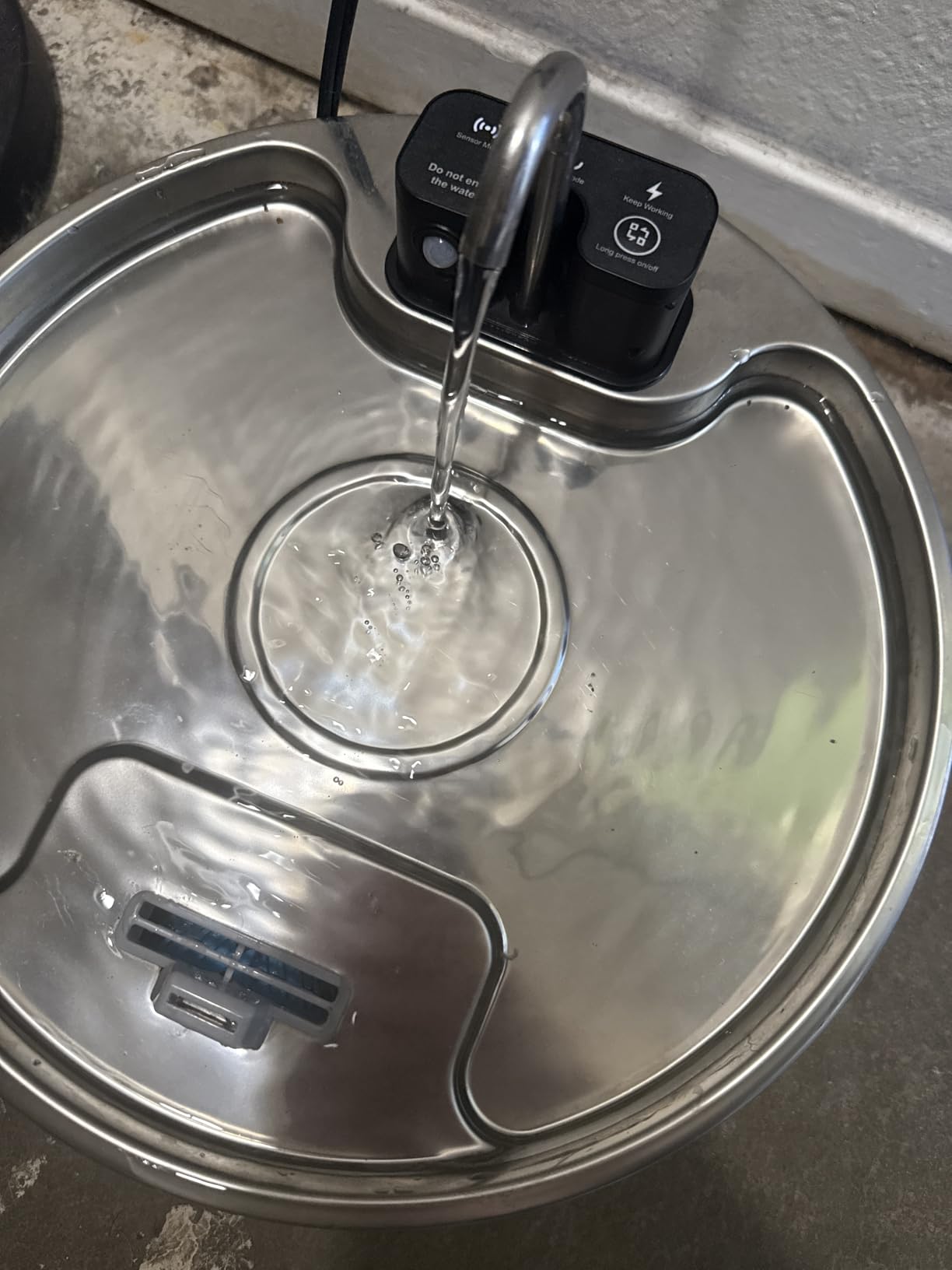 Voluas 7L Wireless Dog Water Fountain with 1 Filter, Stainless Steel customer photo 2