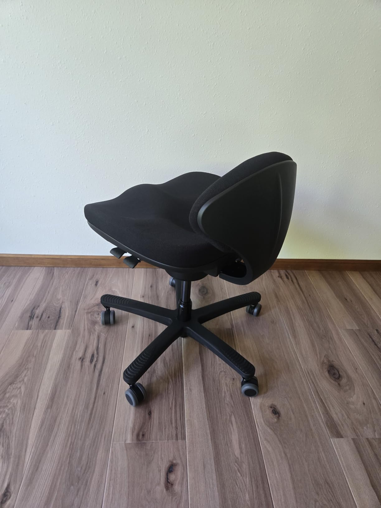 Vari Balance Stool – Ergonomic Desk Chair – Black/Cool Grey customer photo 1
