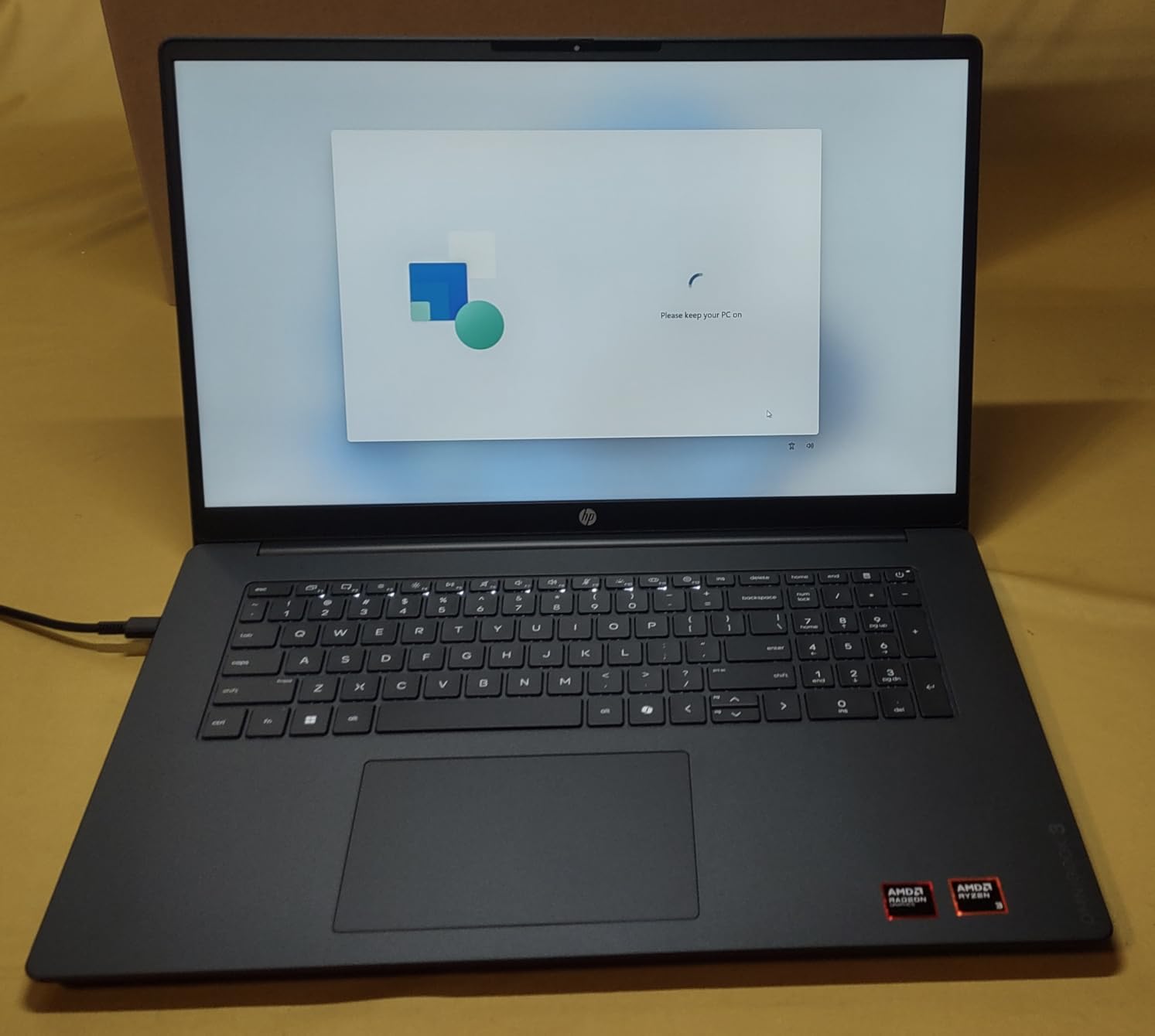 HP OmniBook 3 customer photo 2
