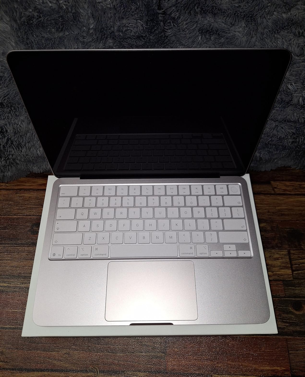 MacBook Neo 13-inch customer photo 2