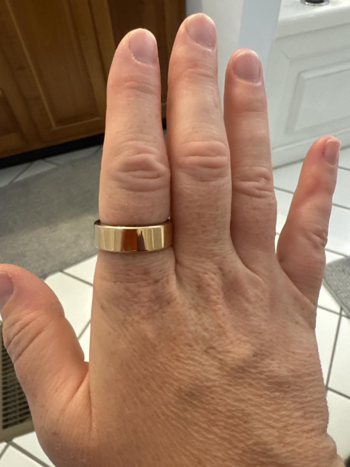 Smart Ring with Sleep Monitoring, Step Counting, Heart Rate, Blood Oxygen for iOS and Android, No Subscription Fee, IP68 Waterproof Health Tracker (Silver, 8) customer photo 2